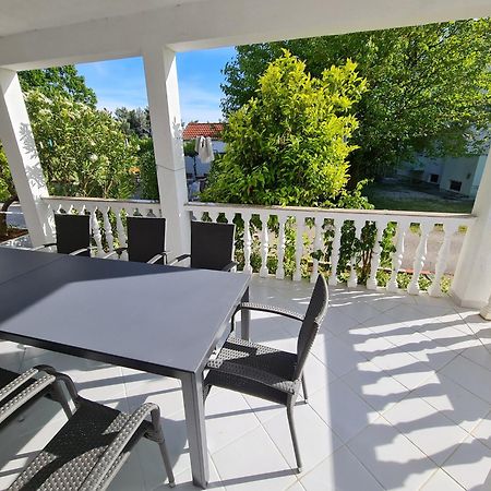 Holiday Home Jukic Pr Селине Экстерьер фото
